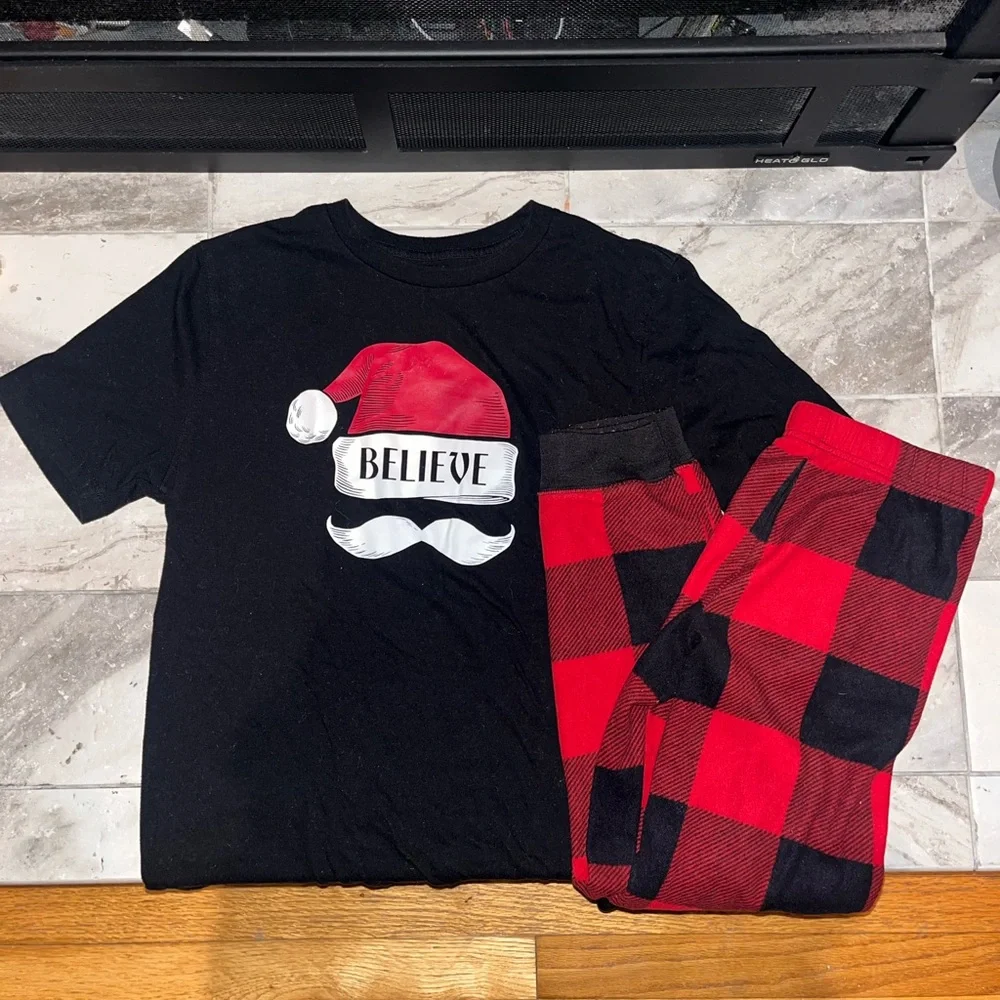 Old Navy Black and Red Christmas Kids Pajama Set
